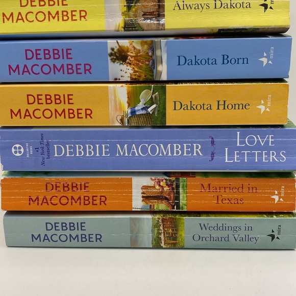 Debbie Macomber Bundle 6 Novels Romance Dakota Home Dakota Born Always Dakota - Picture 3 of 13